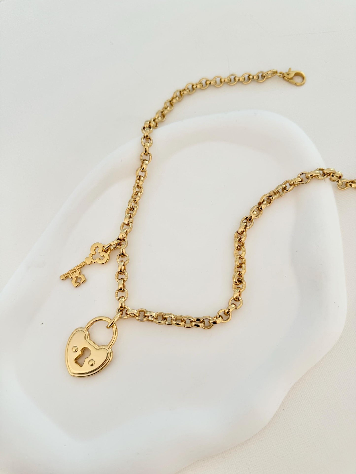 Heart Lock and Key Necklace | Gold Rolo Chain Charm Necklace | Love Necklace | Antique Vintage Lock Key Necklace | Layering Necklace