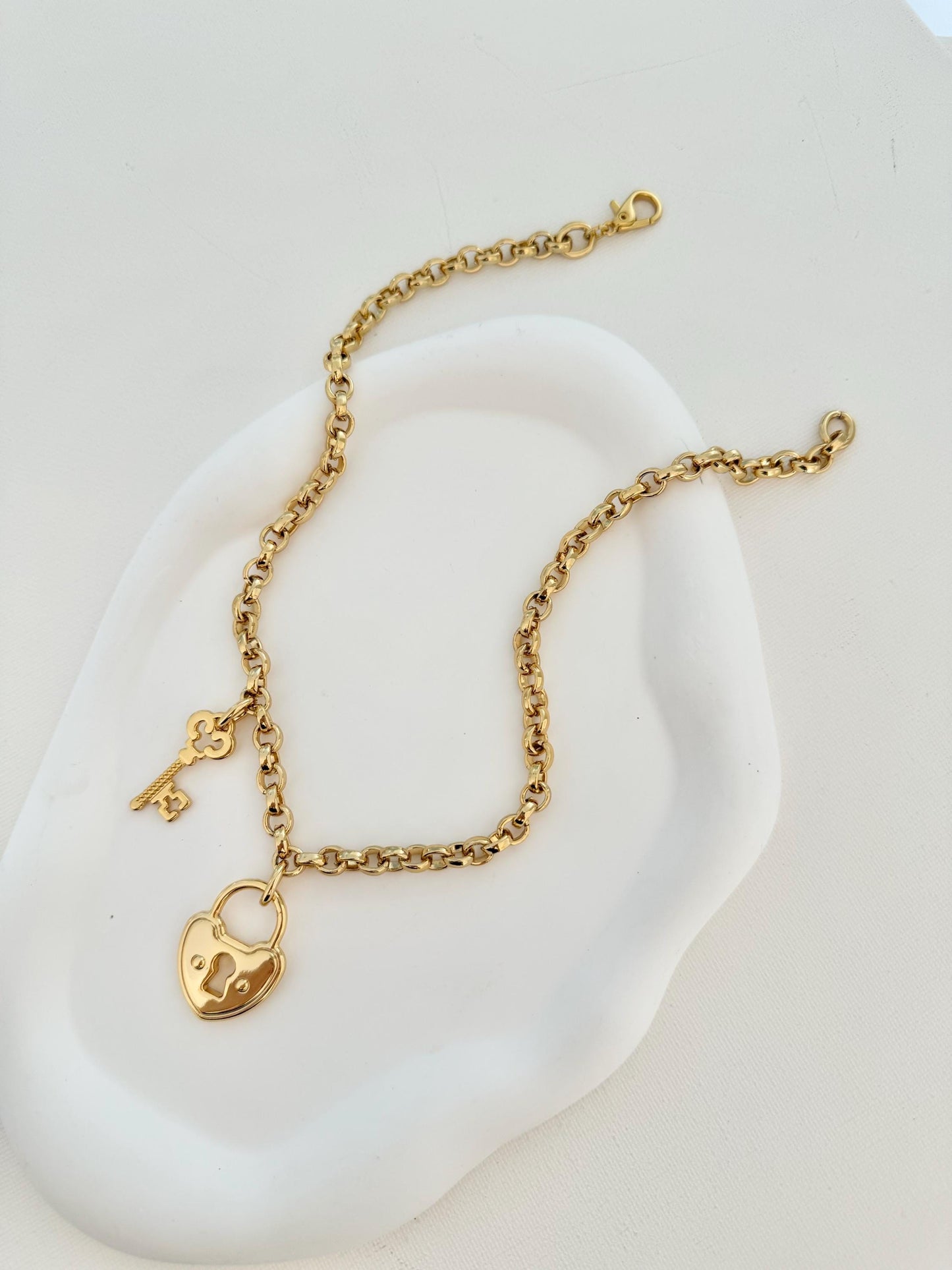 Heart Lock and Key Necklace | Gold Rolo Chain Charm Necklace | Love Necklace | Antique Vintage Lock Key Necklace | Layering Necklace