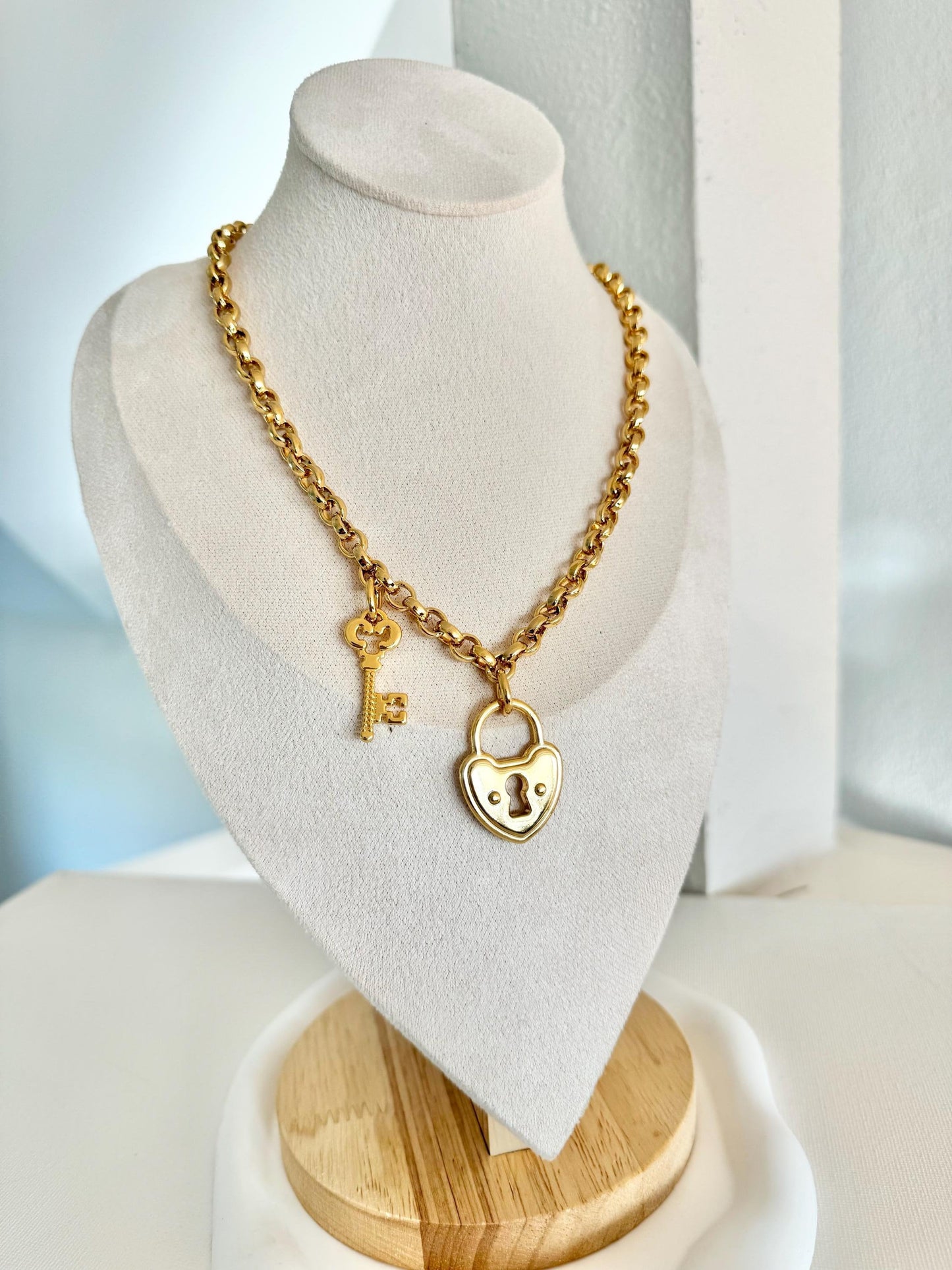 Heart Lock and Key Necklace | Gold Rolo Chain Charm Necklace | Love Necklace | Antique Vintage Lock Key Necklace | Layering Necklace