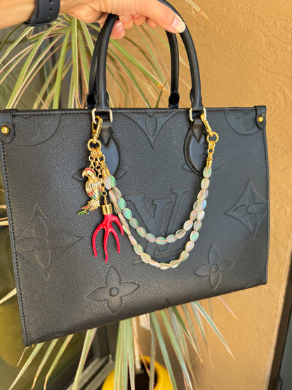 Fun parrot keychain and bag charm – AVINZIA