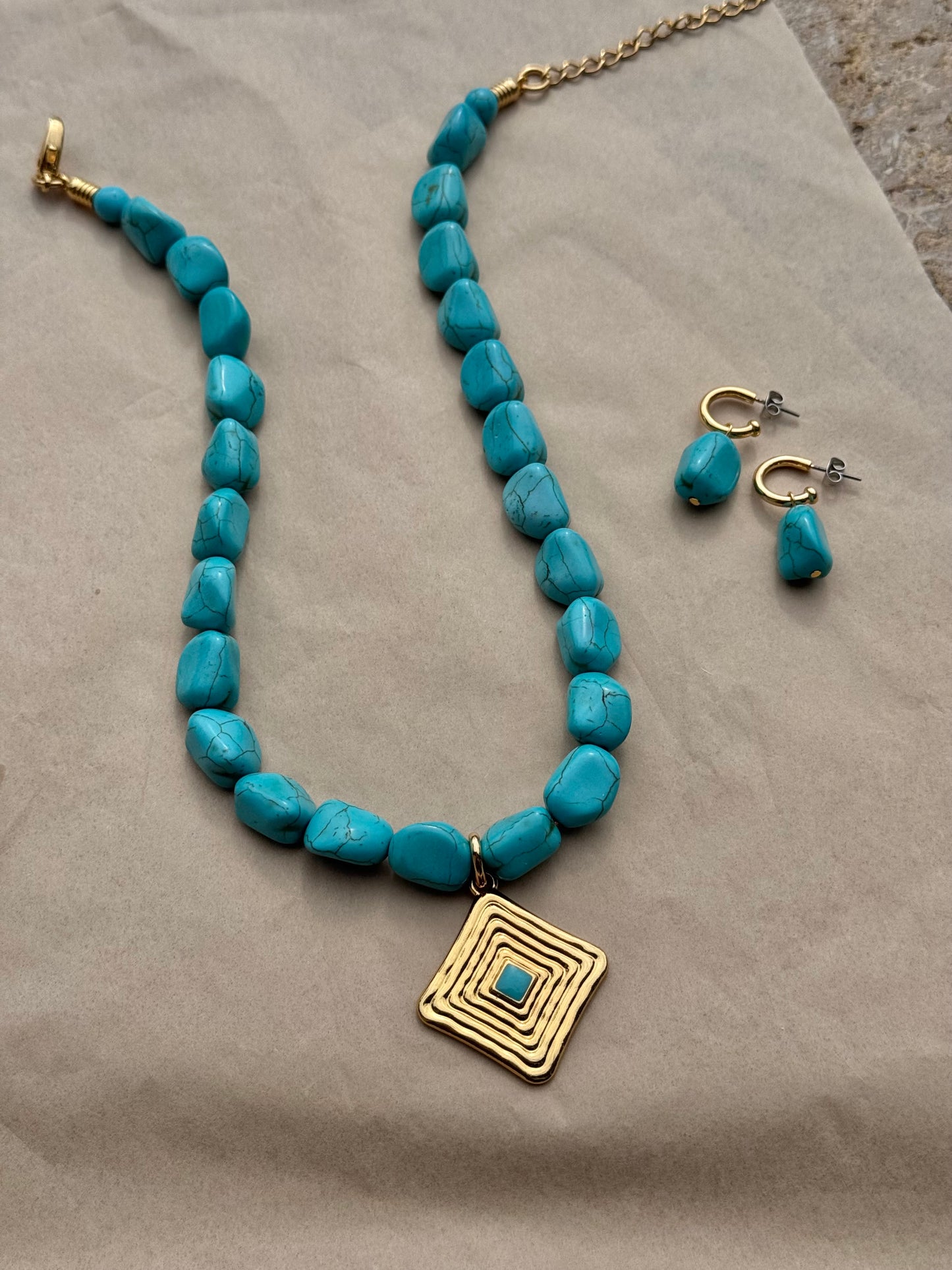 Turquoise Necklace Set
