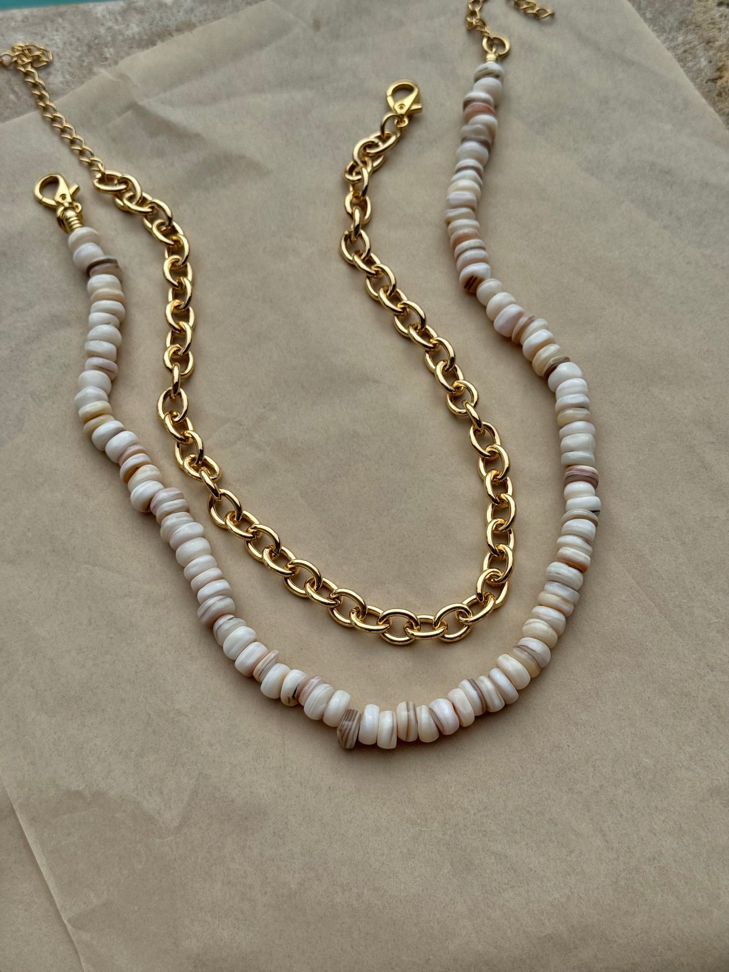 Mother of Pearl Shell Necklace