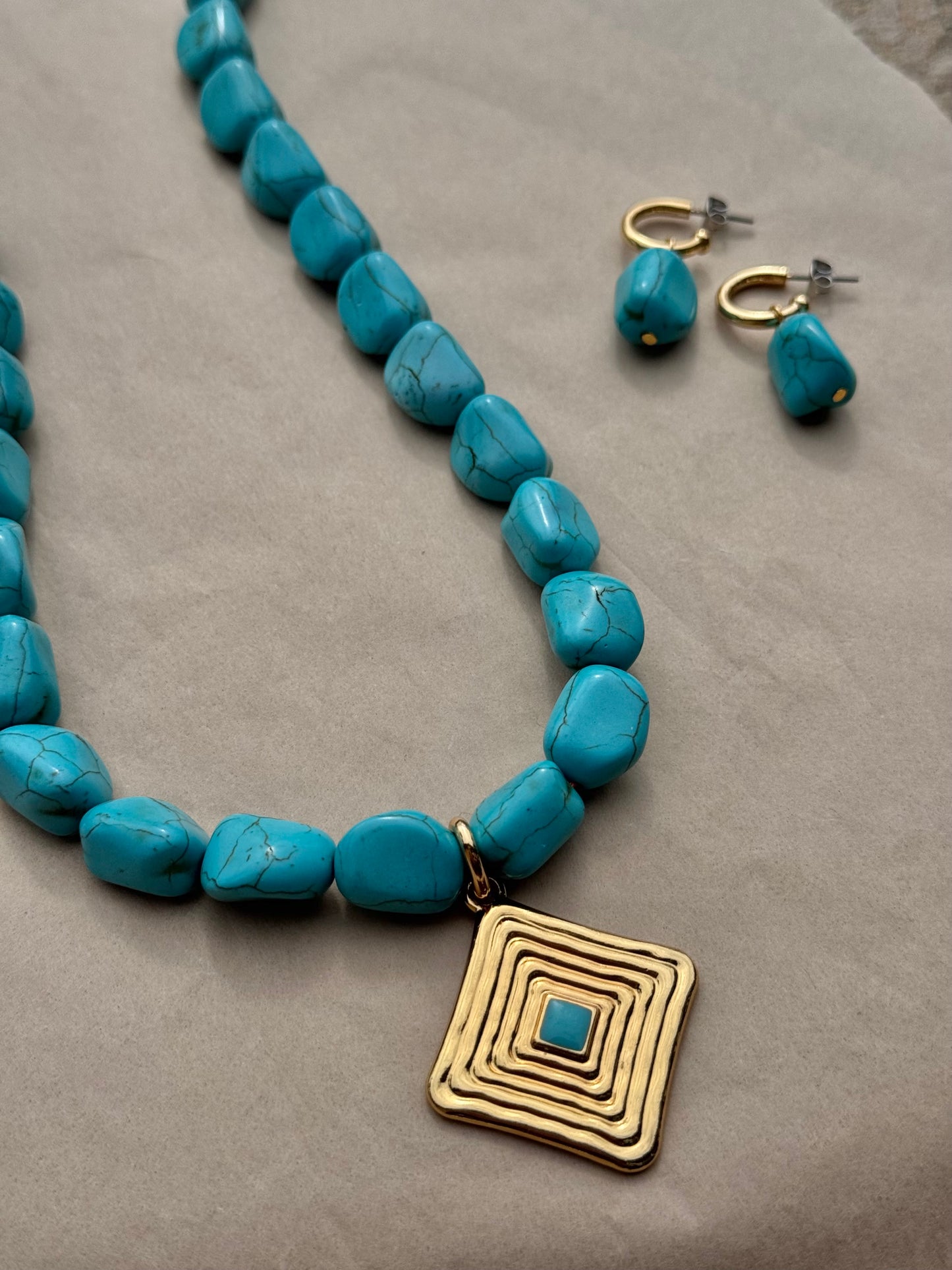 Turquoise Necklace Set