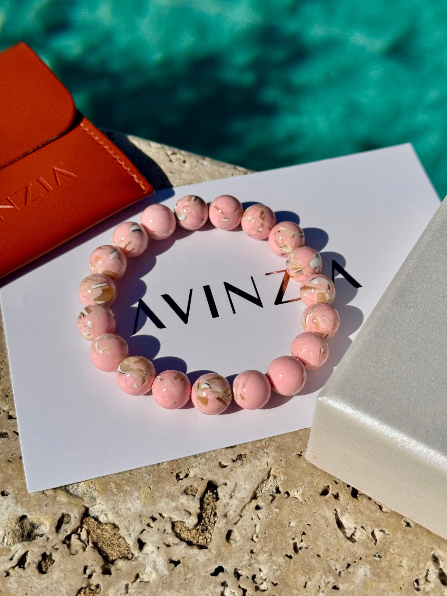 Assembled Stone Trochus Shell Bracelet
