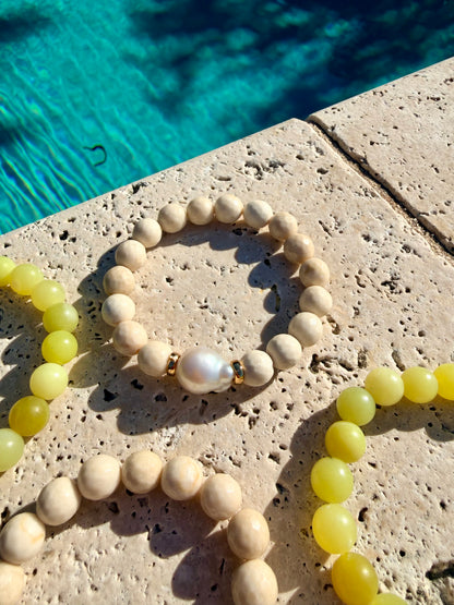 Natural fossil stone and baroque pearl bracelet – AVINZIA