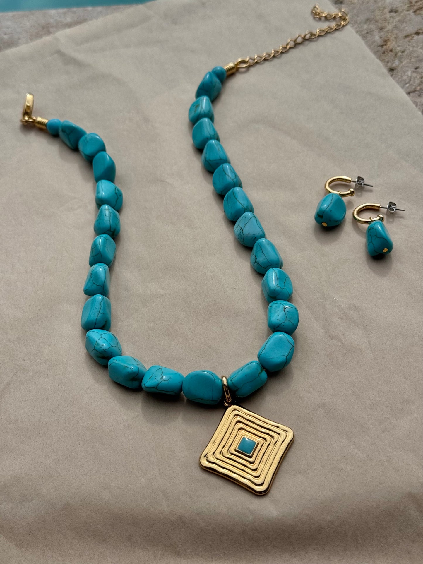Turquoise Necklace Set