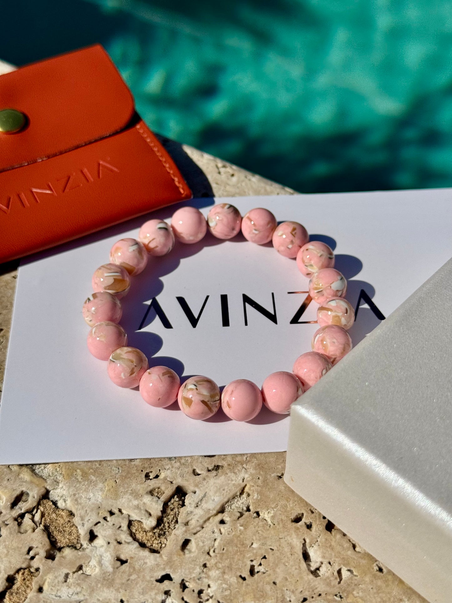 Assembled Stone Trochus Shell Bracelet