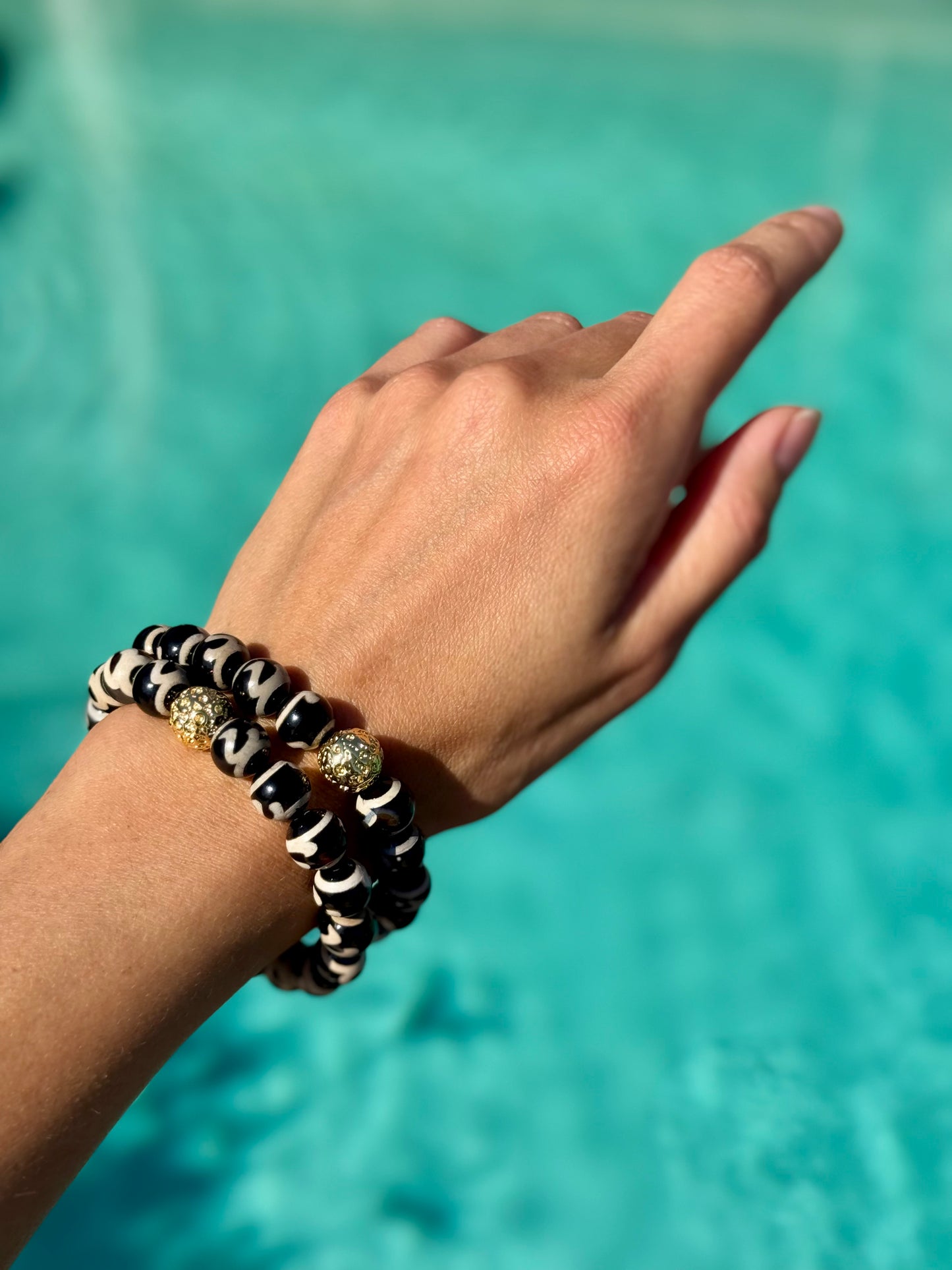 Tibetan Agate dZi Bracelet