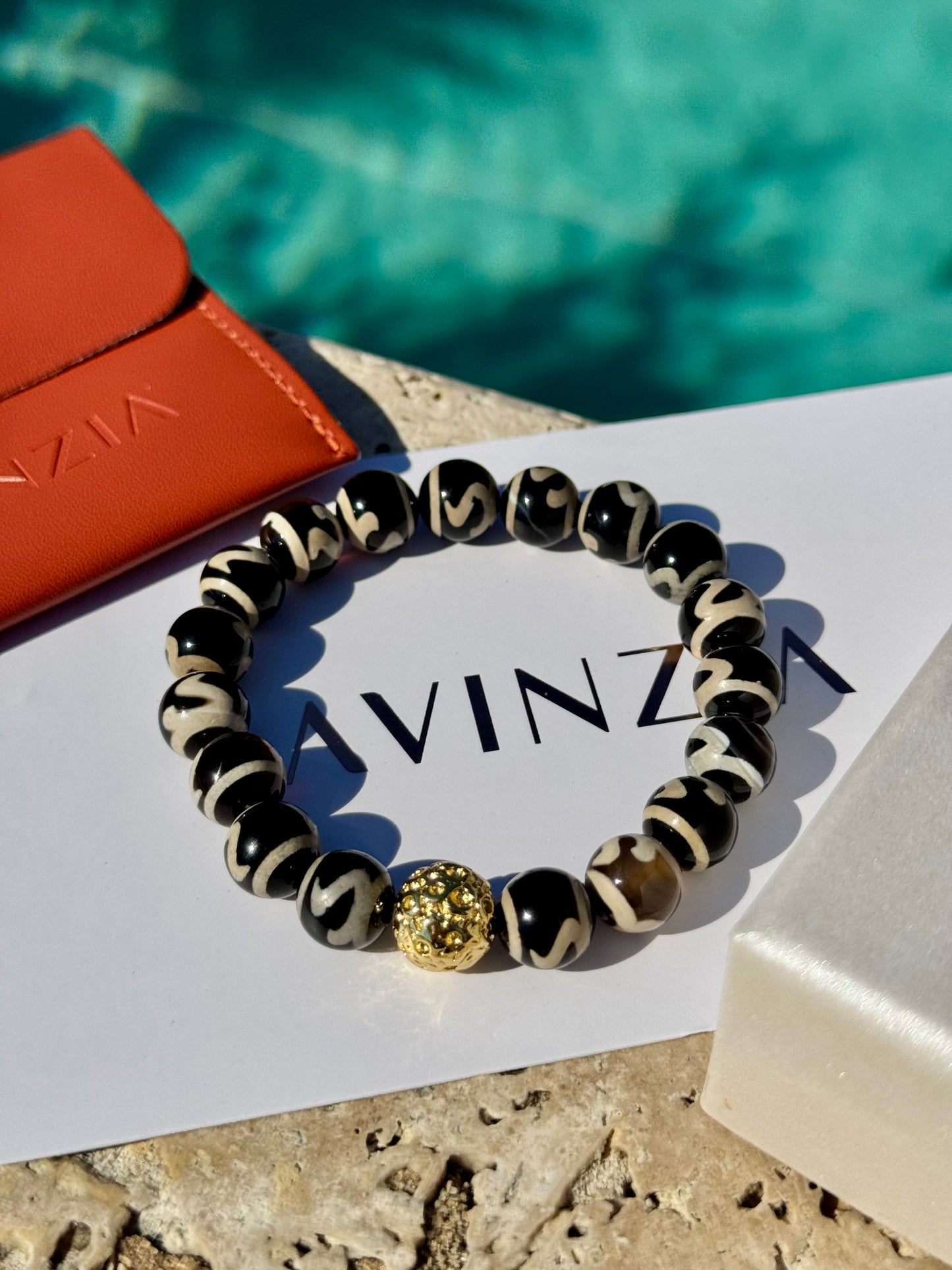 Tibetan Agate dZi Bracelet