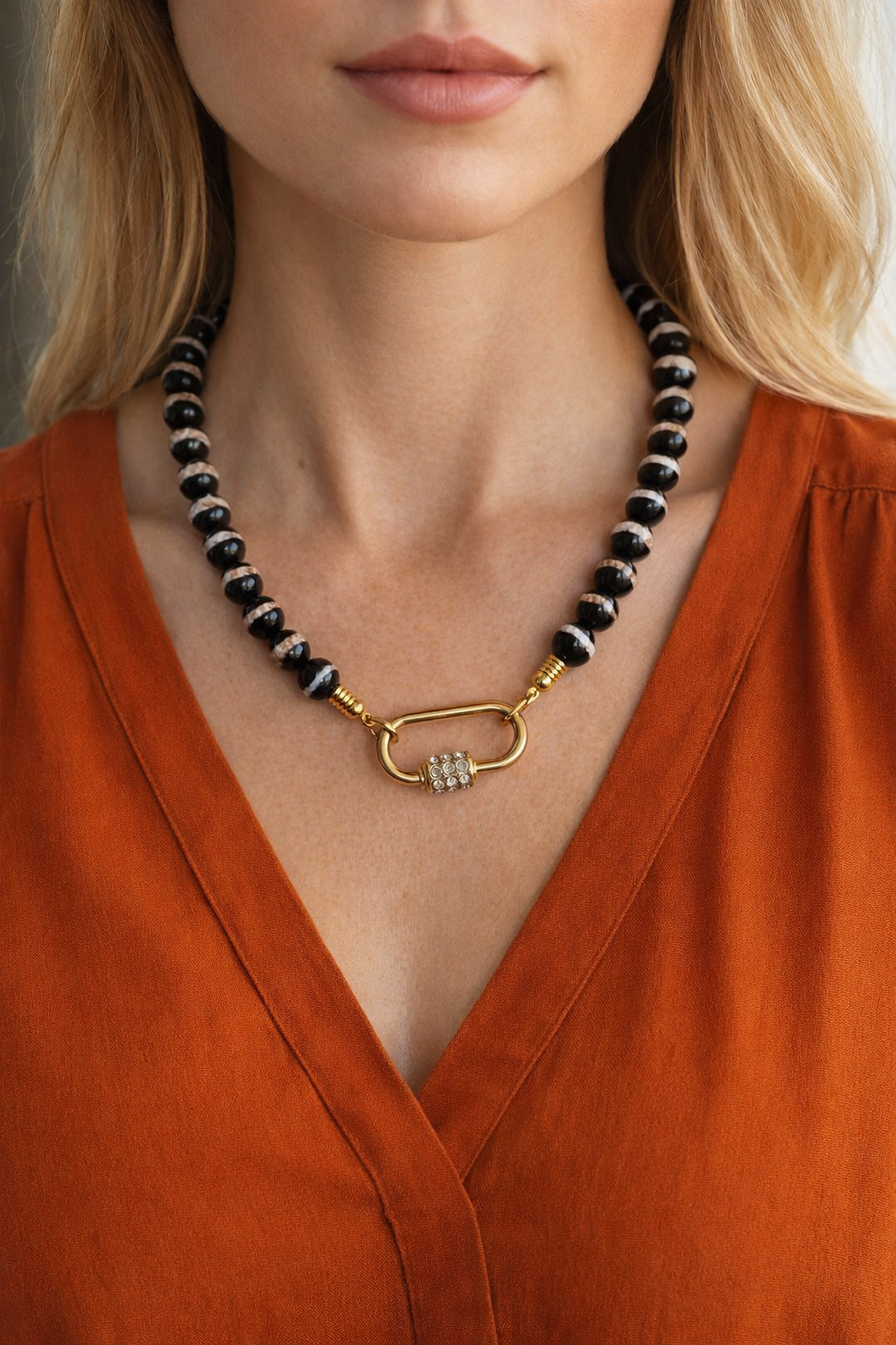 B&W Agate Carabiner Necklace