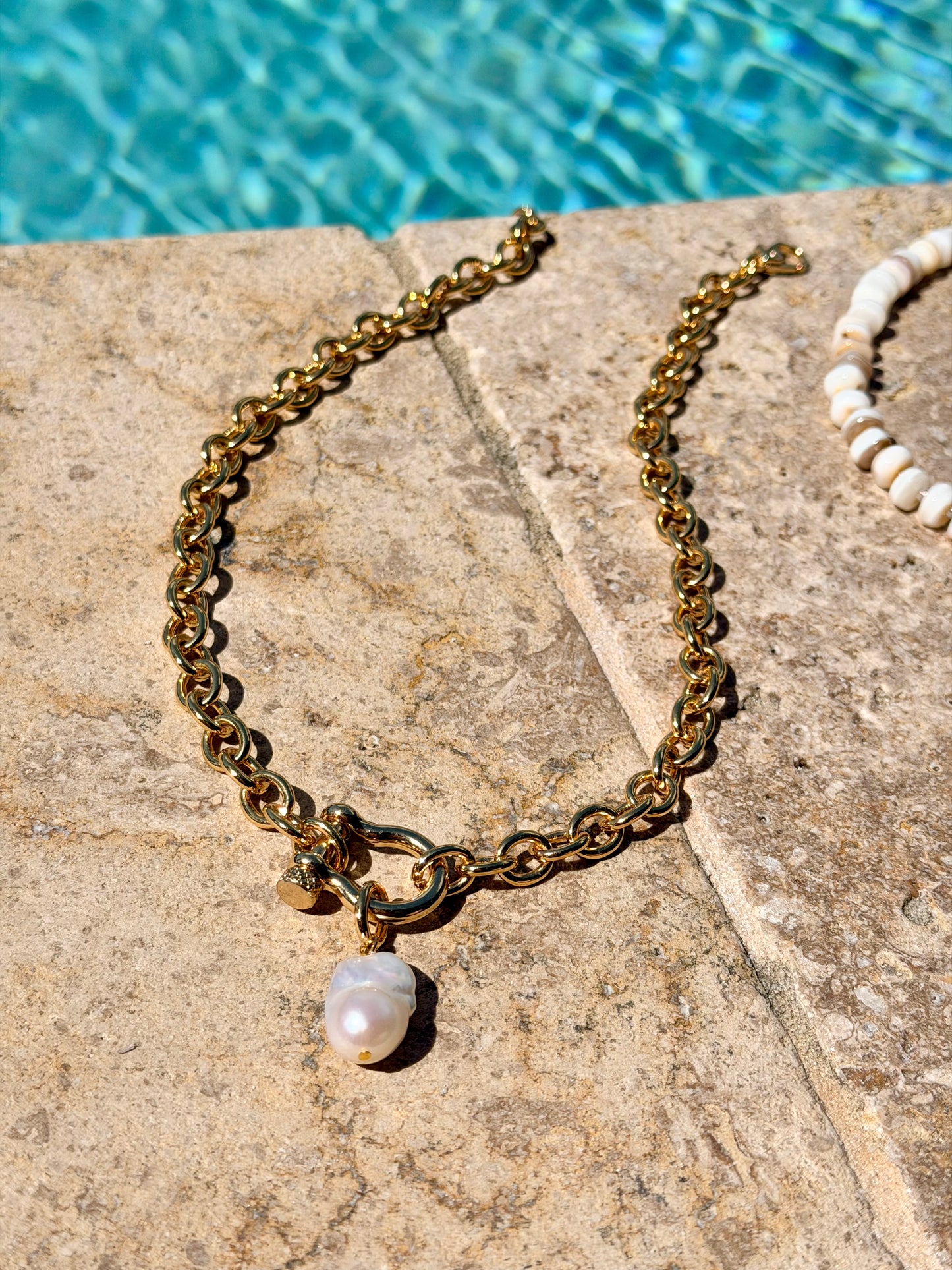 Isla Necklace Set
