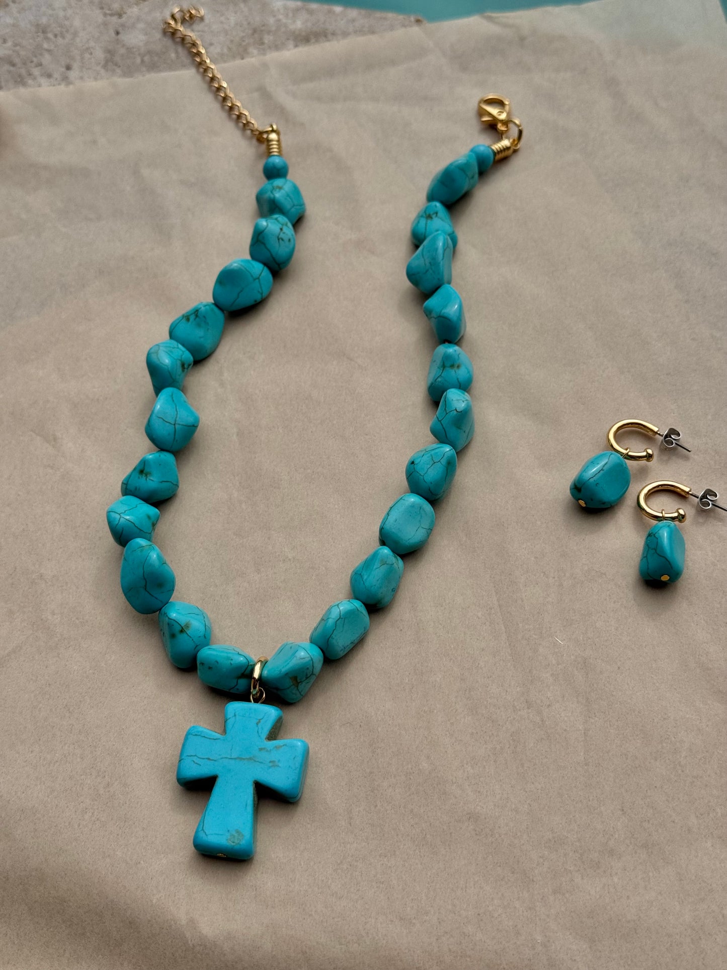 Turquoise Necklace Set