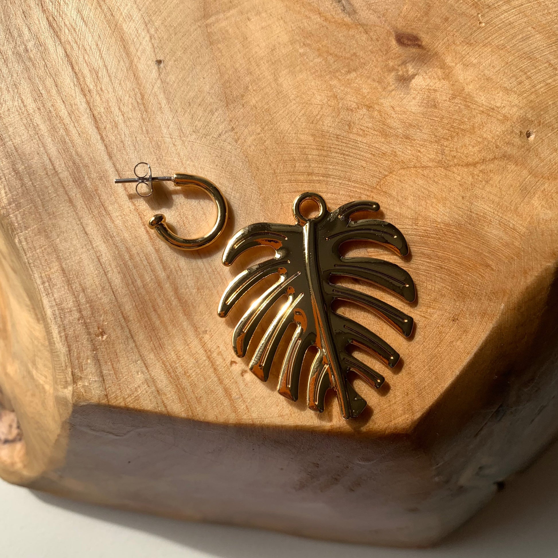 Monstera Leaf Earrings | Leaf Dangle Earrings Boho Chic Statement Pieces Monstera Leaf Hoop Earrings Whimsical Earrings