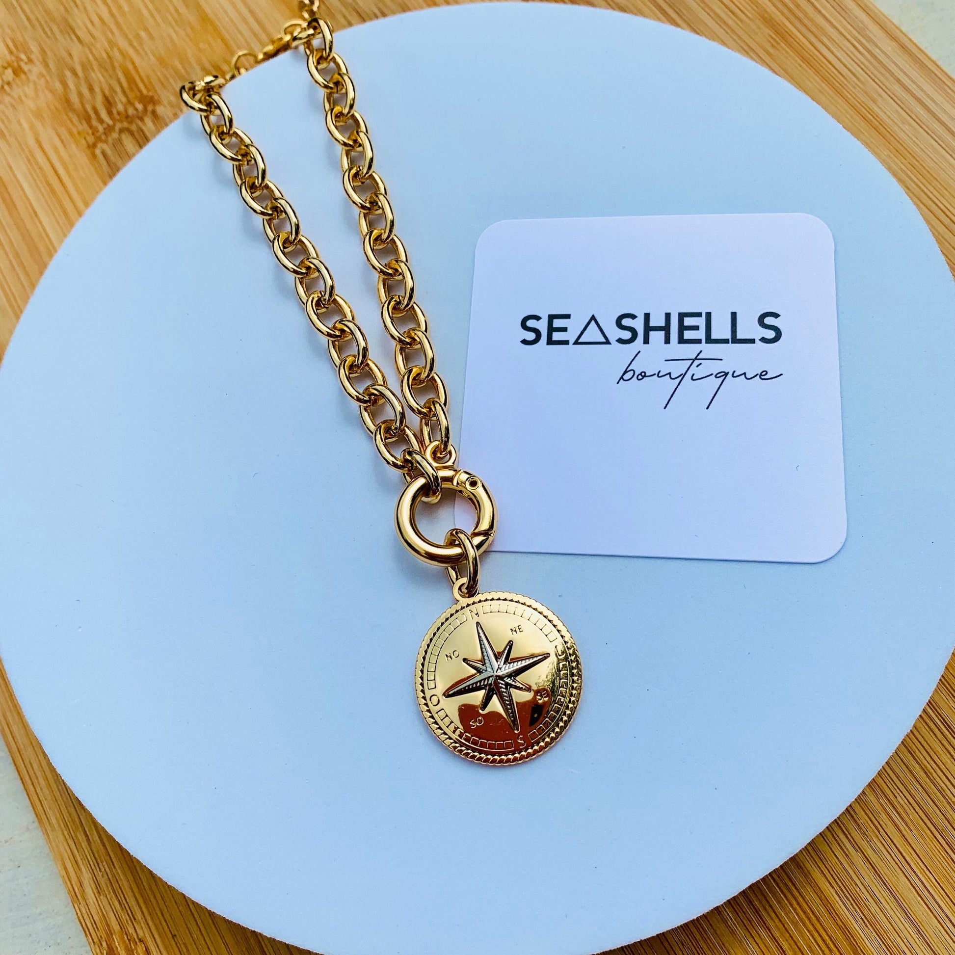 Compass necklace Gold compass charm pendant Gift for traveler Nautical gift Gift for captain Windrose charm necklace Silver compass