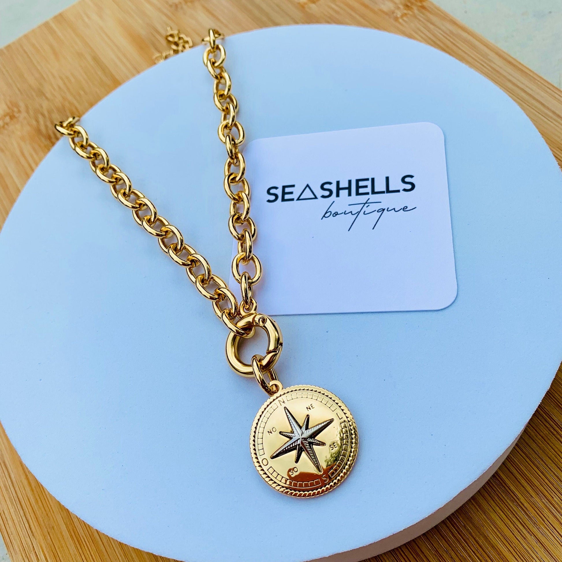 Compass necklace Gold compass charm pendant Gift for traveler Nautical gift Gift for captain Windrose charm necklace Silver compass