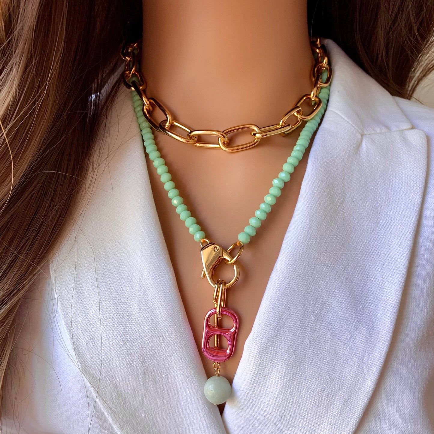 Soda cap necklace Gold padlock chain Green crystal beaded necklace with pink sofa cap charm Layering necklace summer Vibrant necklace