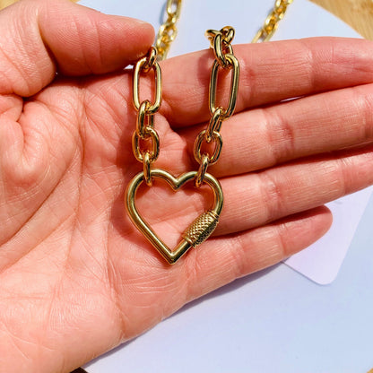 Chunky gold chain with heart carabiner clasp