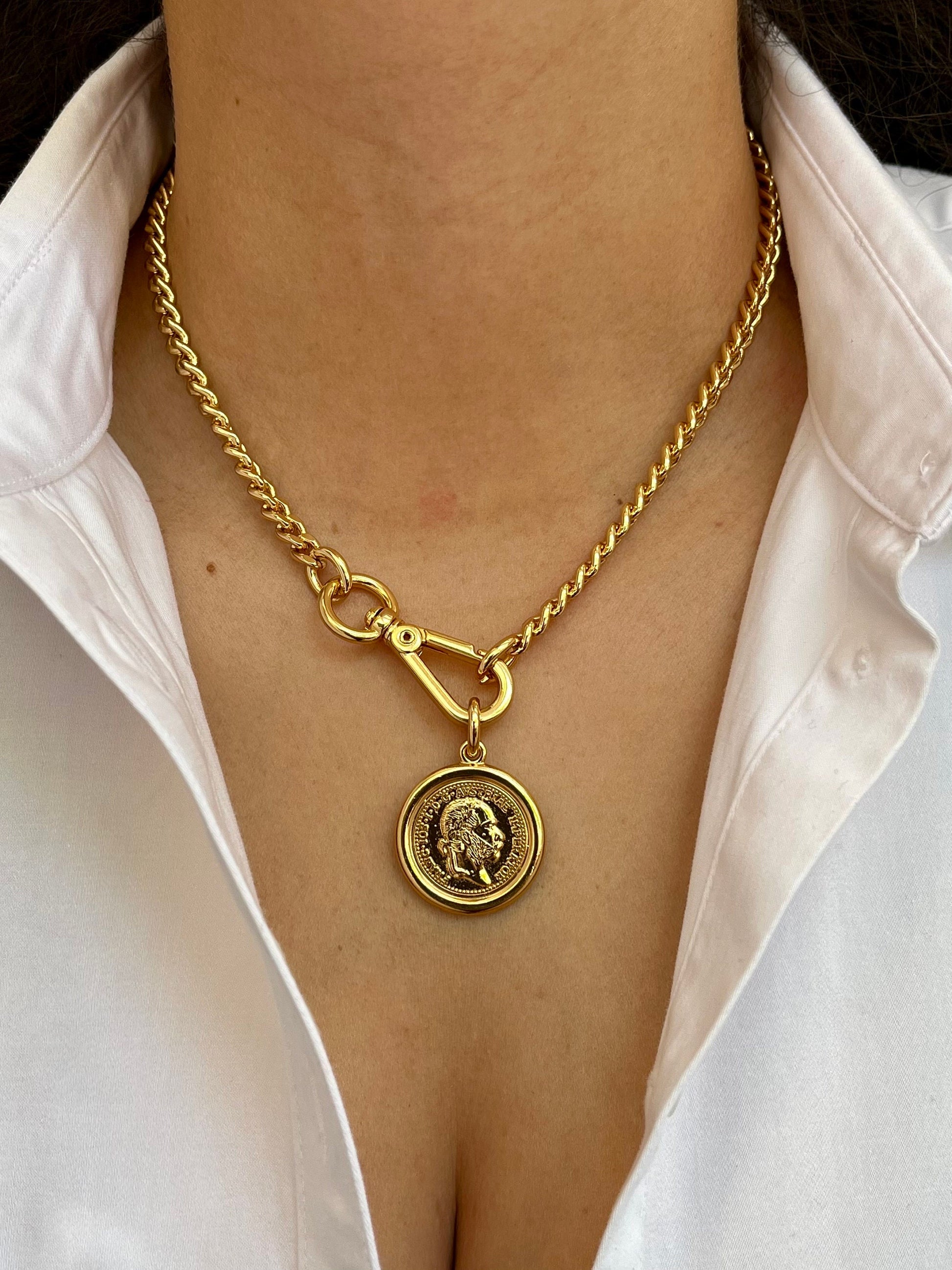 Large Front Clasp Necklace | Gold Coin Medallion Necklace | Cuban Chain Necklace Chain | Gift for Her