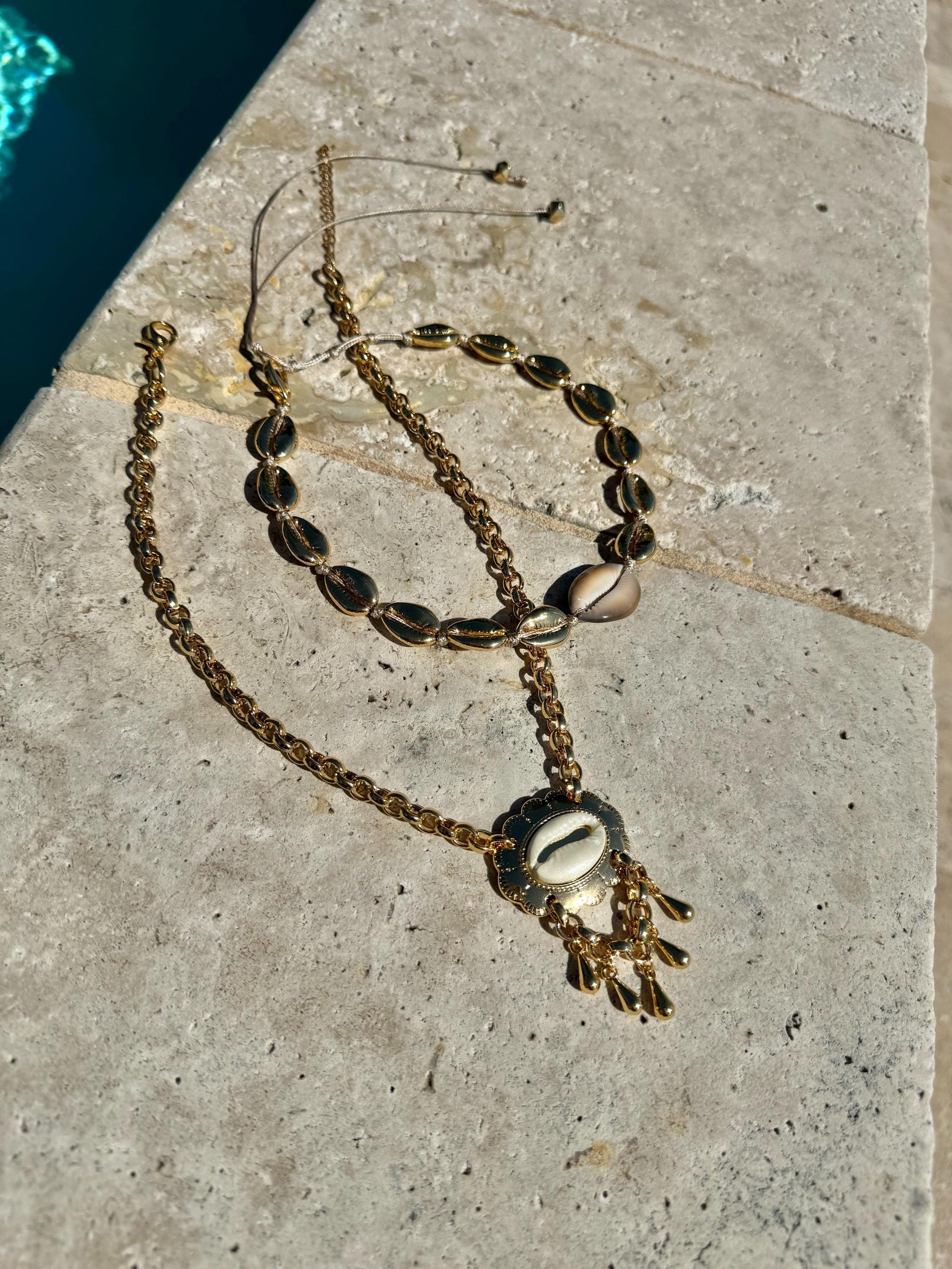 Gold Cowrie Shell Choker Necklace | Cowrie Shell Charm Chain | Luxurious Cowrie Shell Necklace | Summer Jewelry 2025