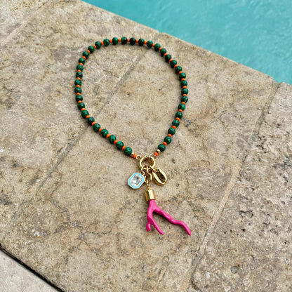 Green beaded boho necklace with malachite-style gemstone beads — gift-ready handmade jewelry by AVINZIA