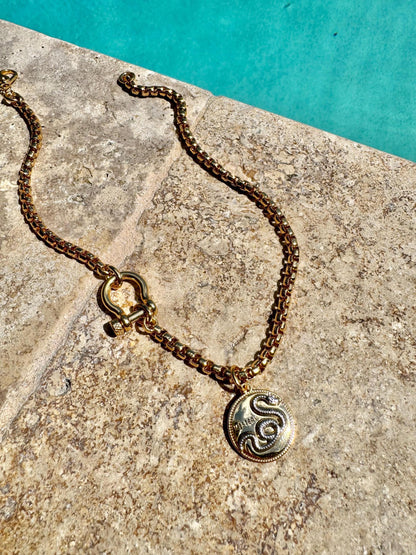 2 Gold Coin Necklaces Set | to Gift for Mom | Gold Horseshoe Shackle Clasp Necklace | Snake Charm Necklace | Boxchain Necklace with Coin