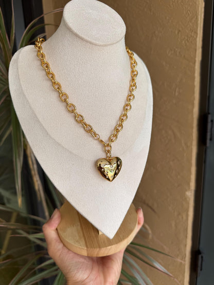 Statement puffy heart necklace, handmade in Florida – AVINZIA