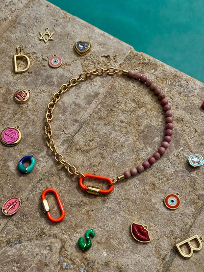 Half bead necklace in turquoise, malachite, jade and more – AVINZIA