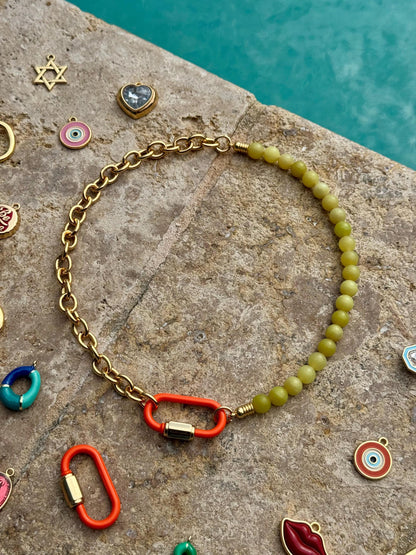 Half bead half chain charm necklace, handmade in Florida – AVINZIA